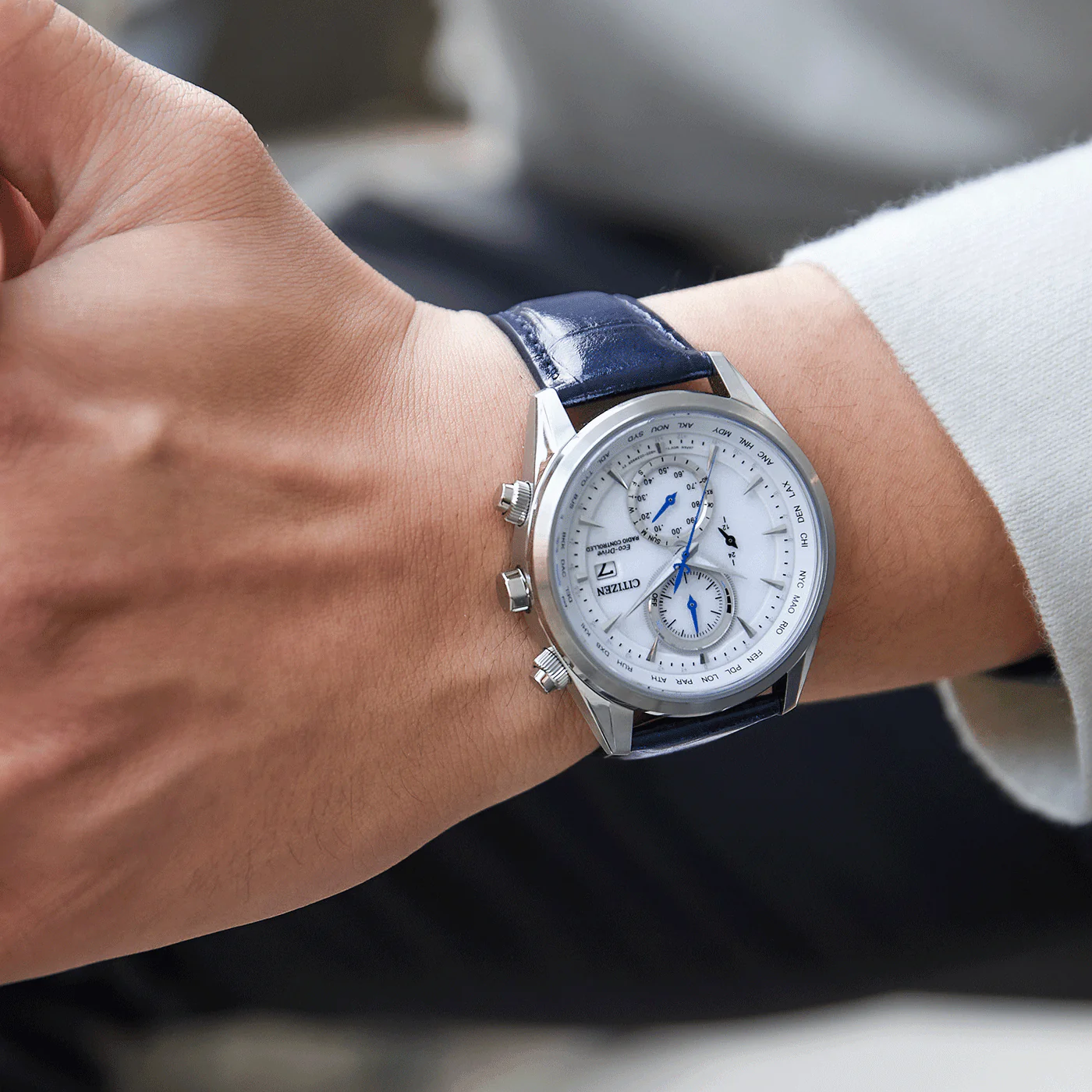 Citizen Radio Controlled AT8260-18A - Image 7